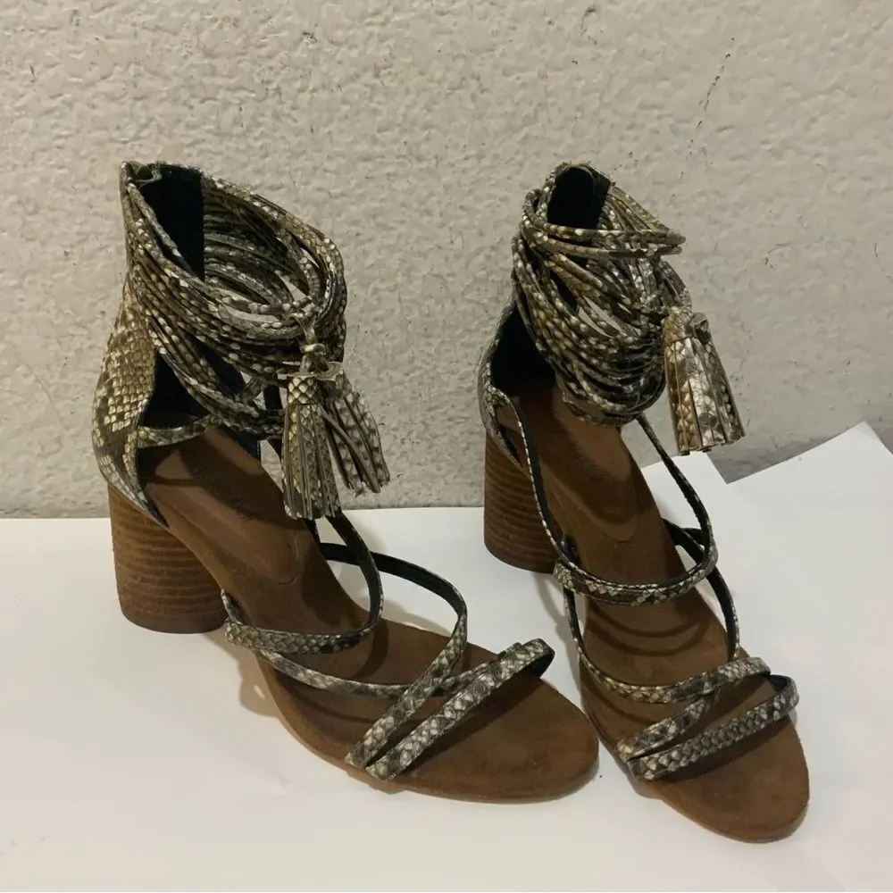 Jeffrey Campbell Womens Snakeskin Despina Heels Sandals size 7